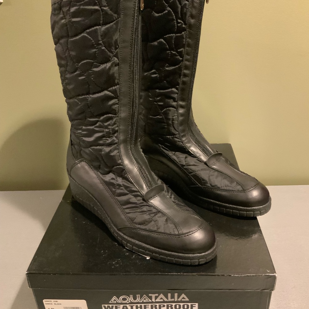 Aquatalia Black Quilted women's Snow Boots “dance” bnib 9.5